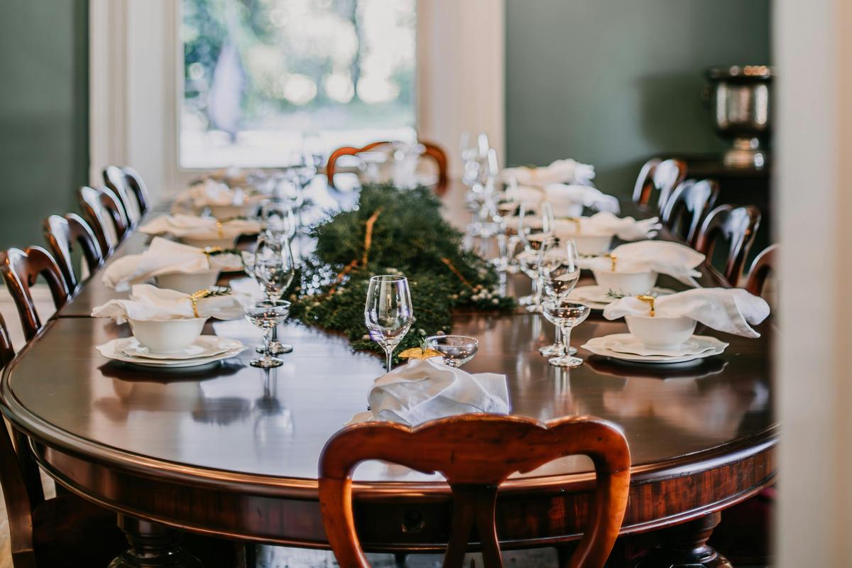 Formal Dining