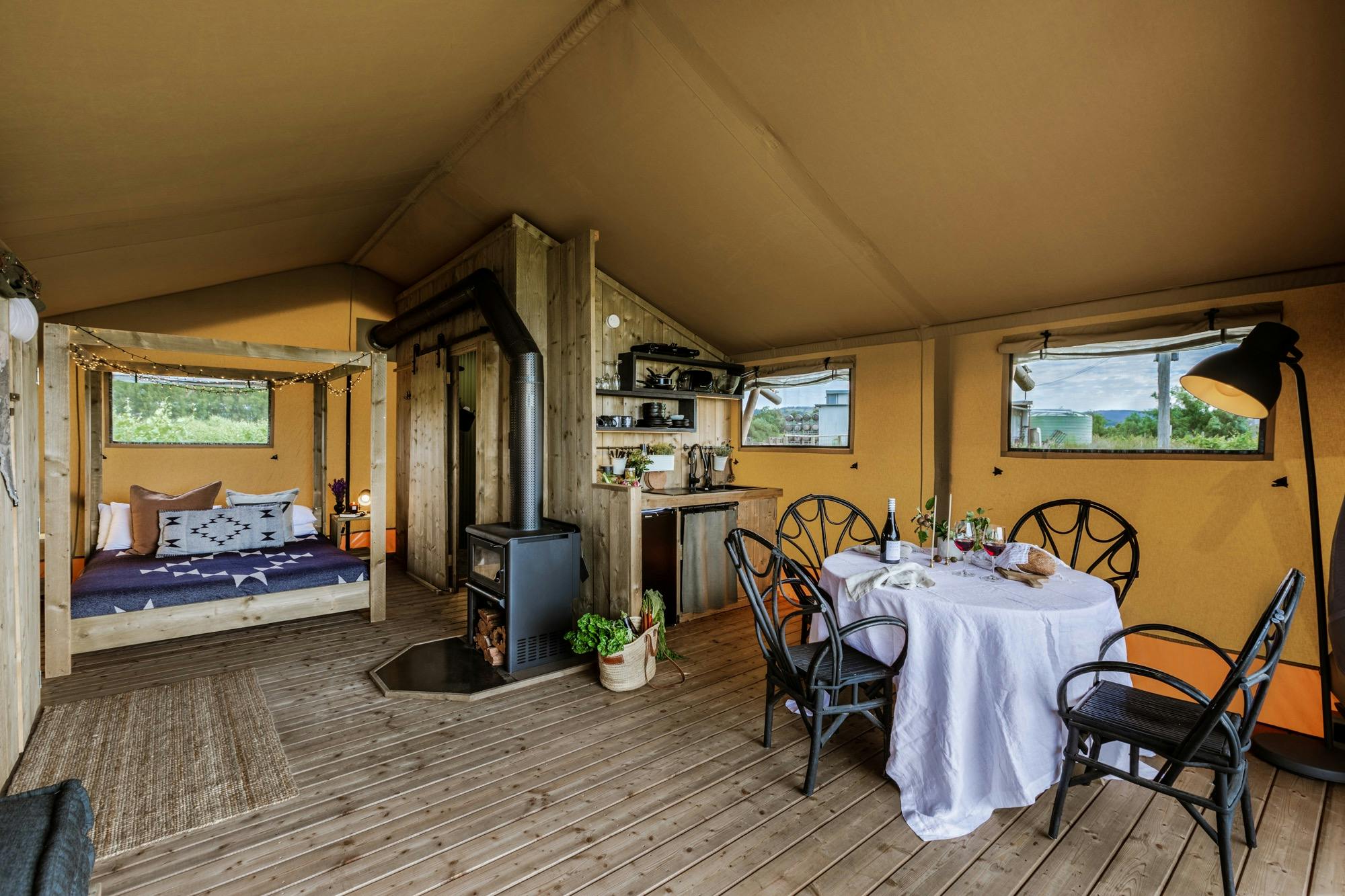 Spaces and luxury for couples