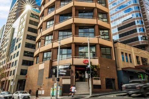 Metro Apartments on Darling Harbour