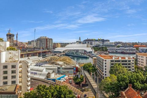 Darling Harbour Views