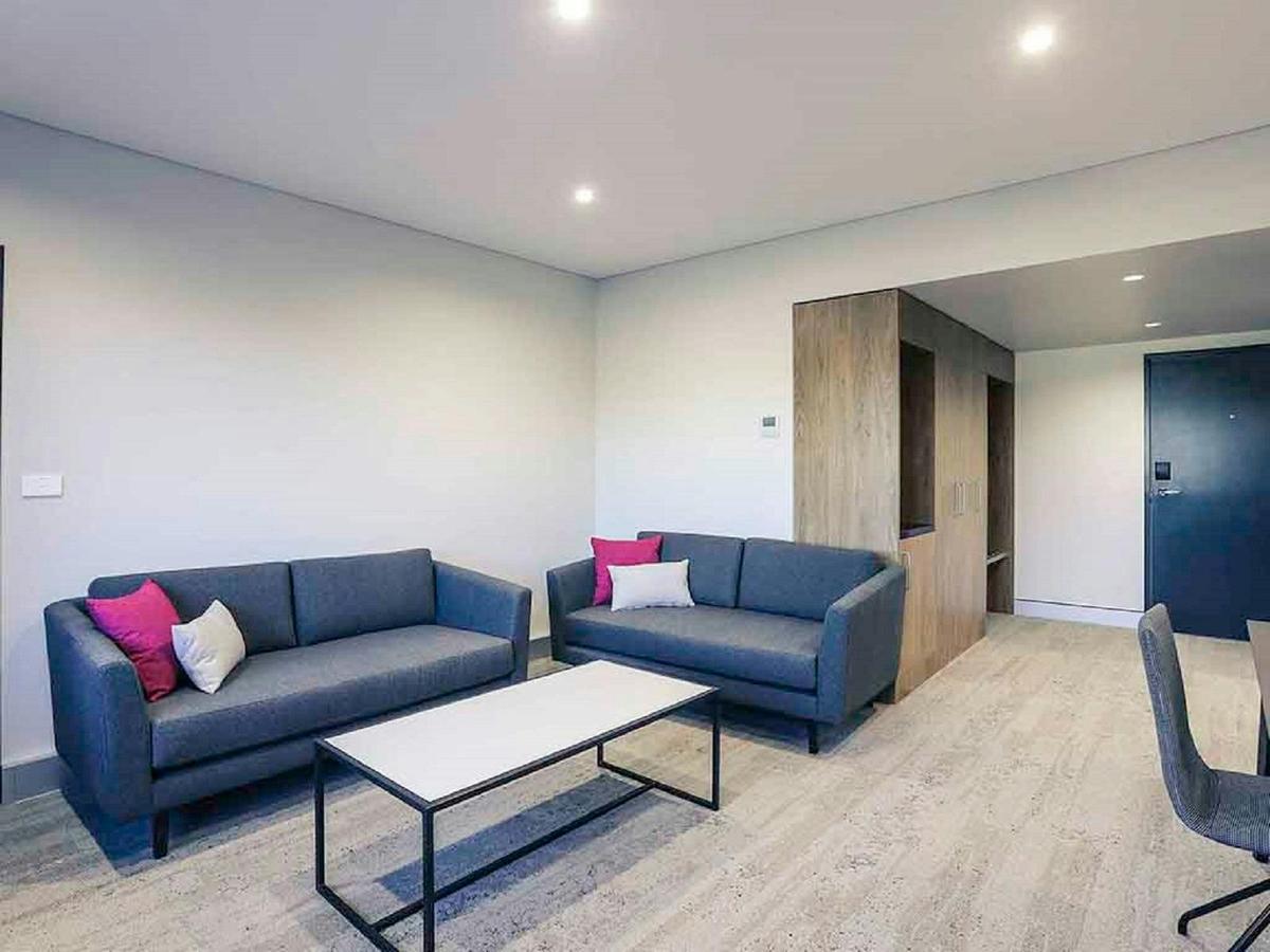 Superior 2Bedroom Suite Lounge area