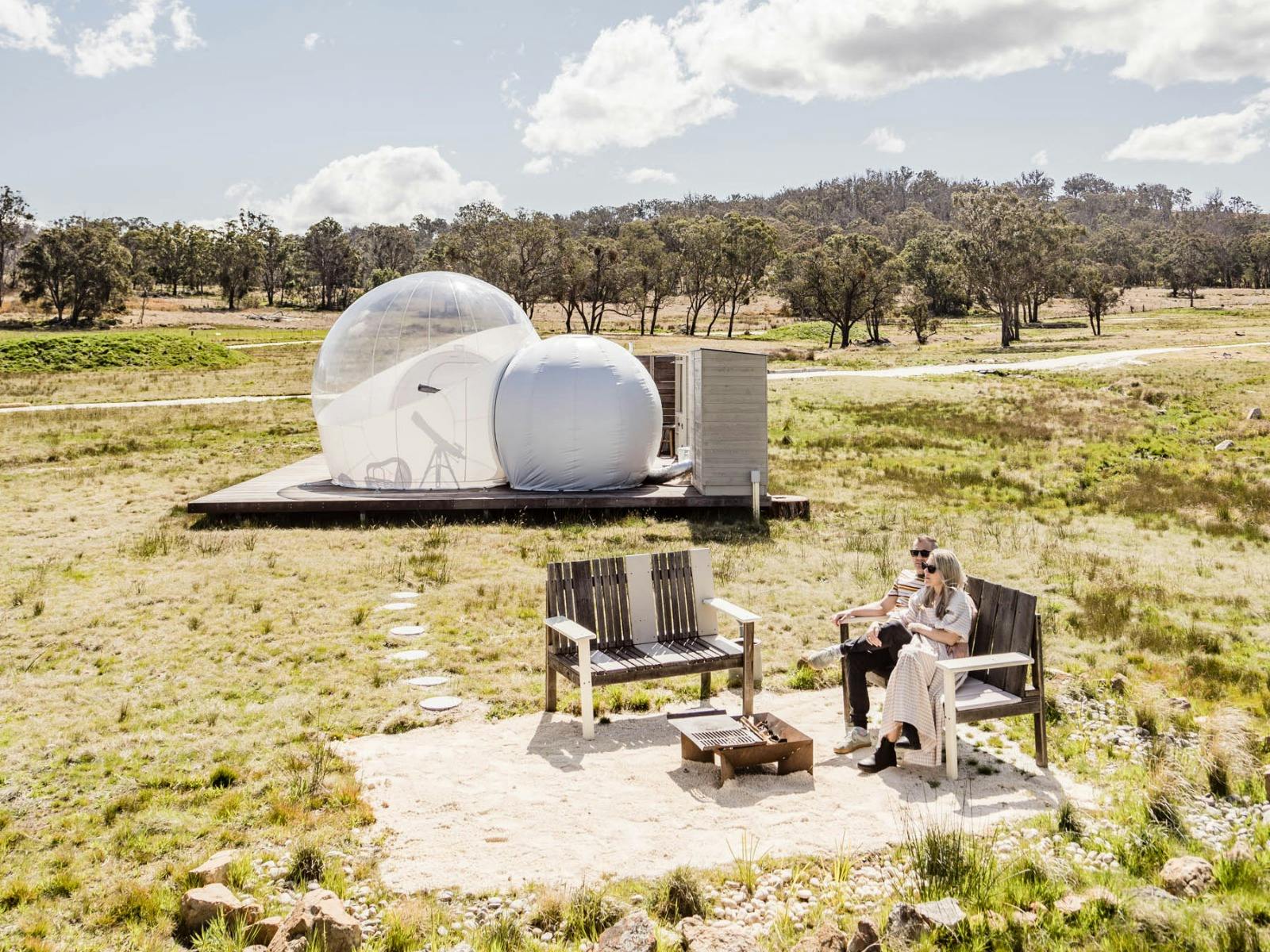 Romantic Bubbletent glamping with unforgettable views — where nature meets luxury under the stars.