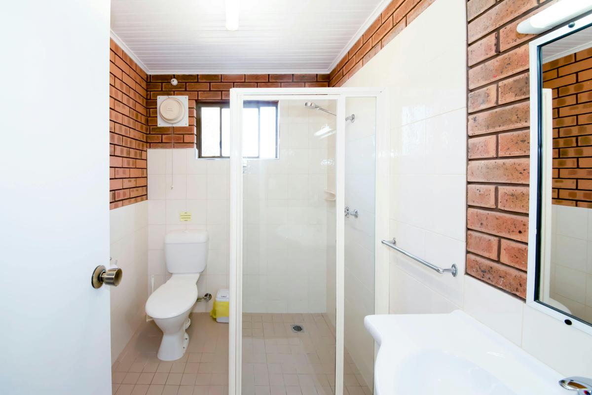 Bathroom with Laundry Trough