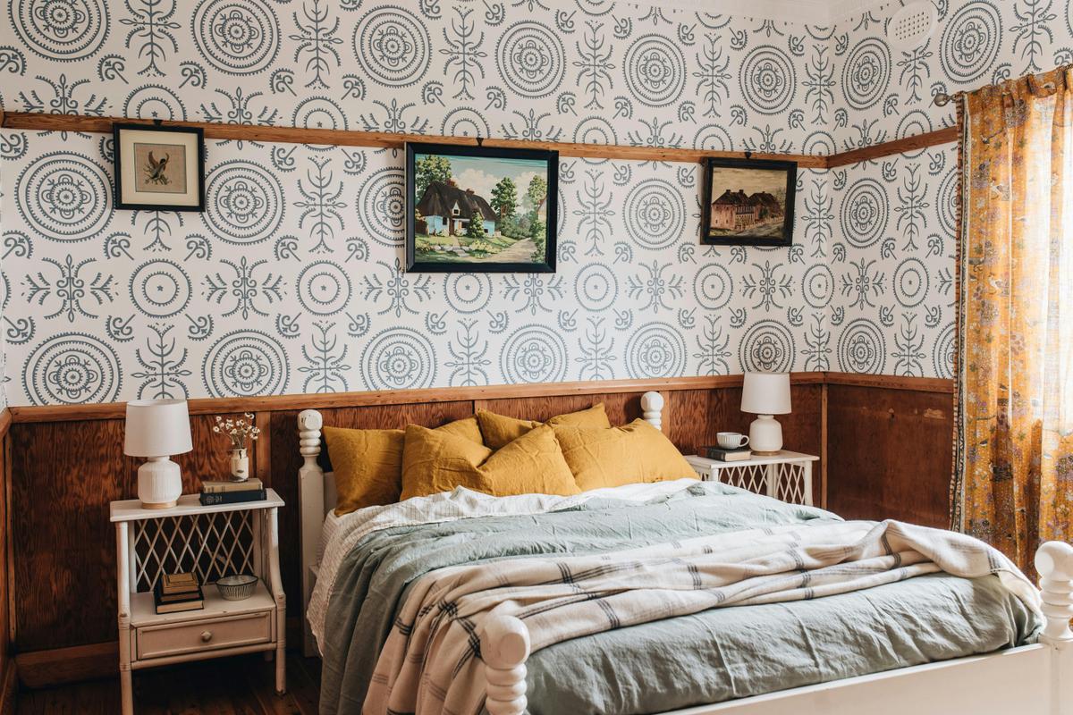 Luxury Queen Bedroom