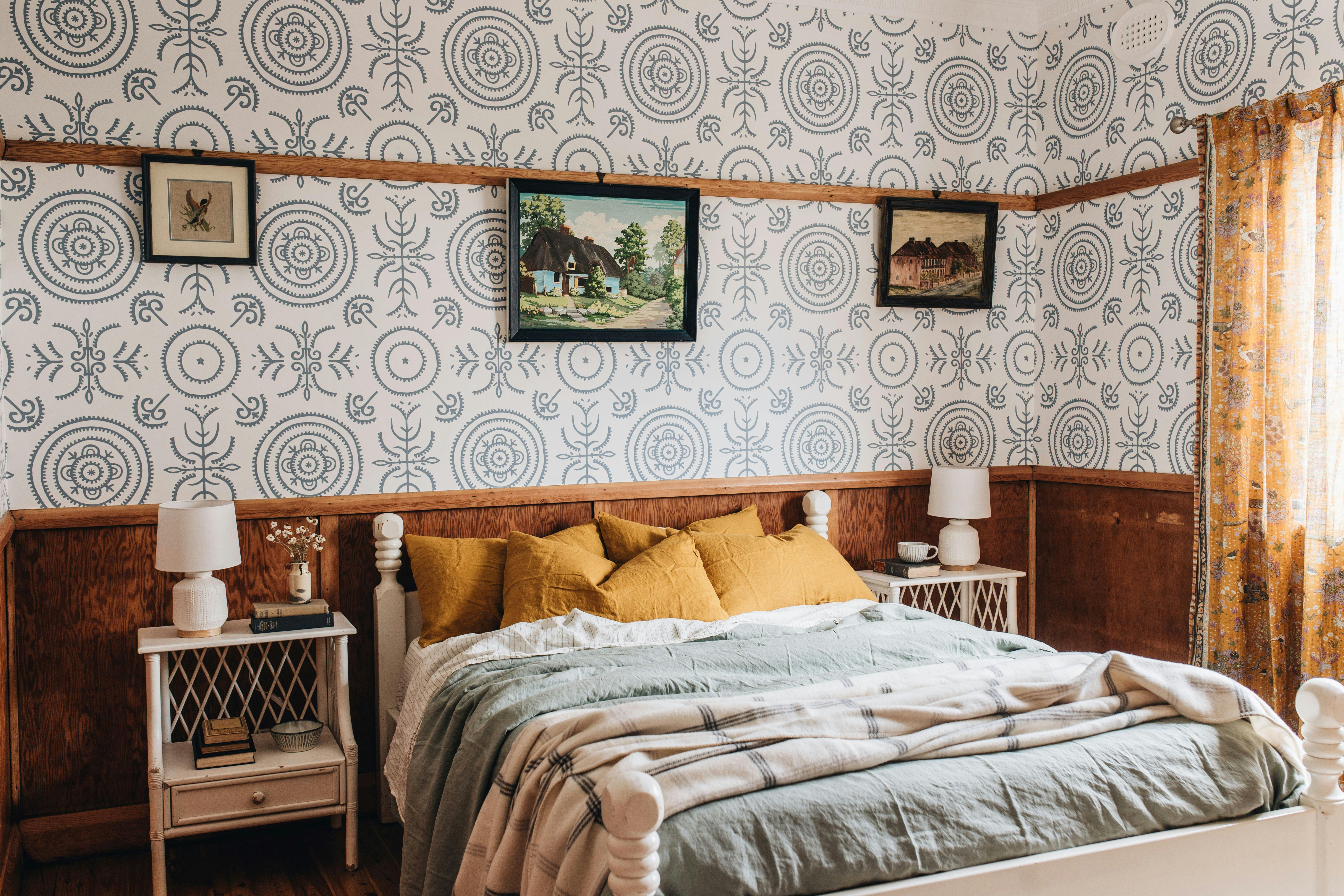 Luxury Queen Bedroom