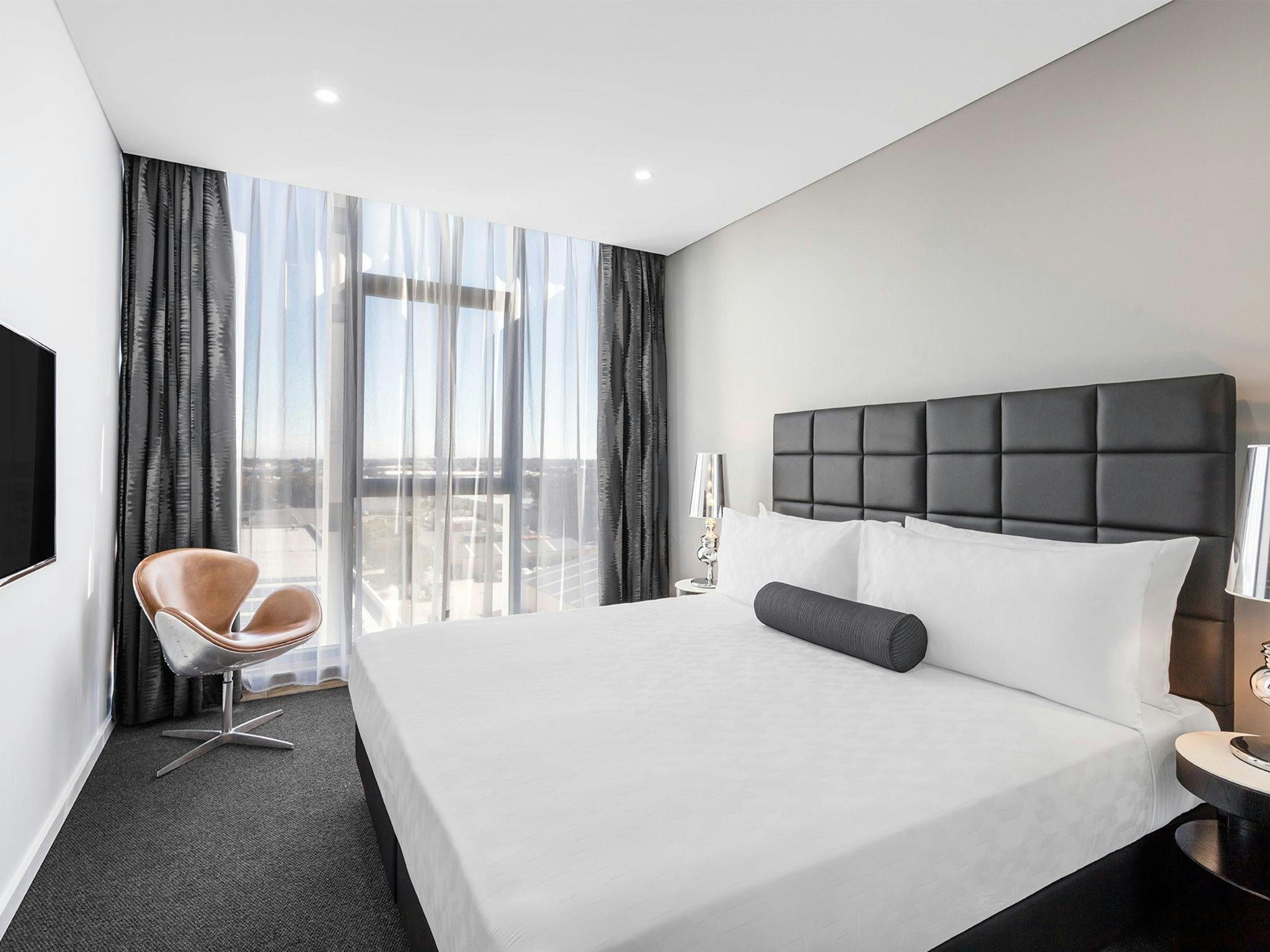 One Bedroom Aero Suite