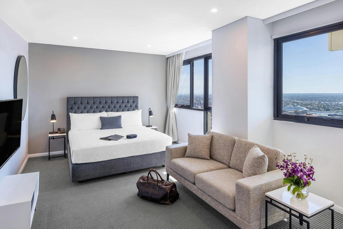 Meriton Suites Kent Street, Sydney