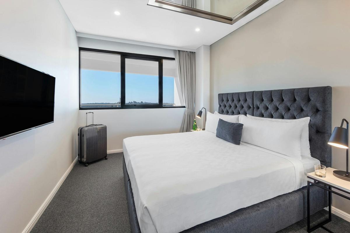 Meriton Suites Kent Street, Sydney