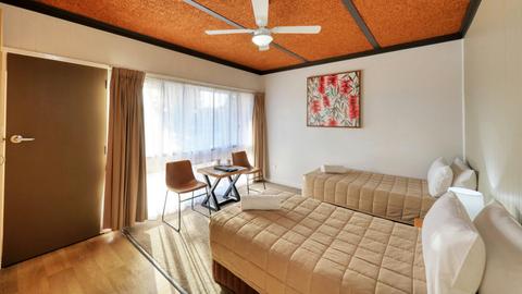 Premium Twin Room