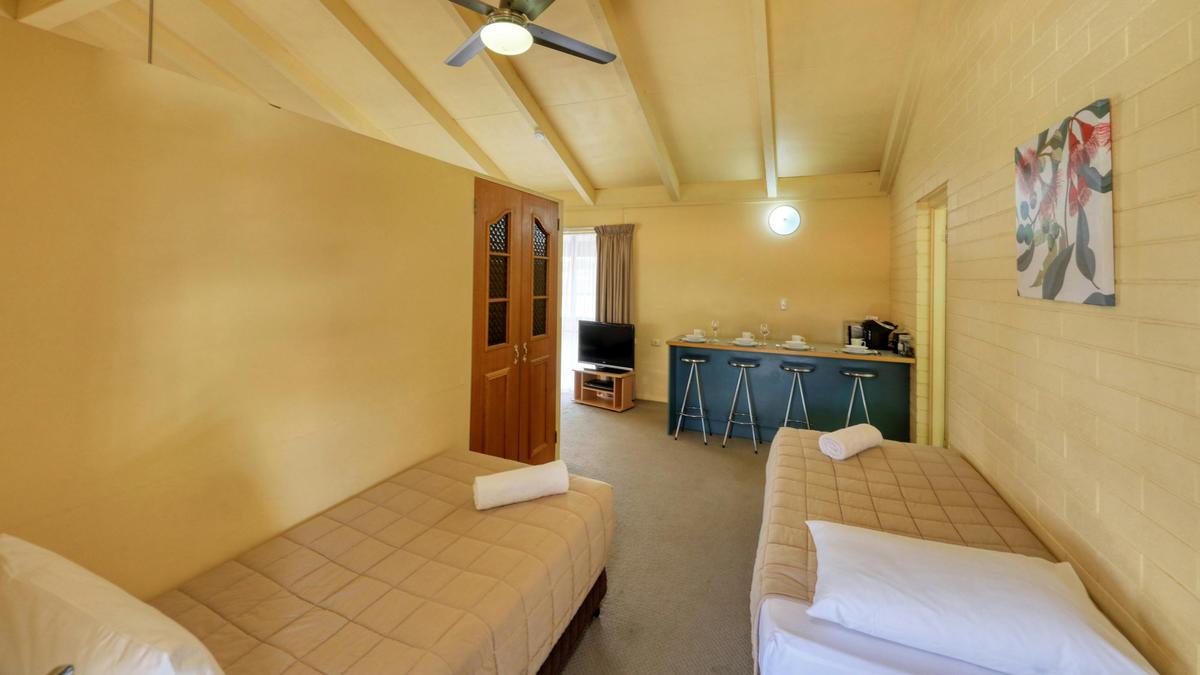 Upstairs King Suite