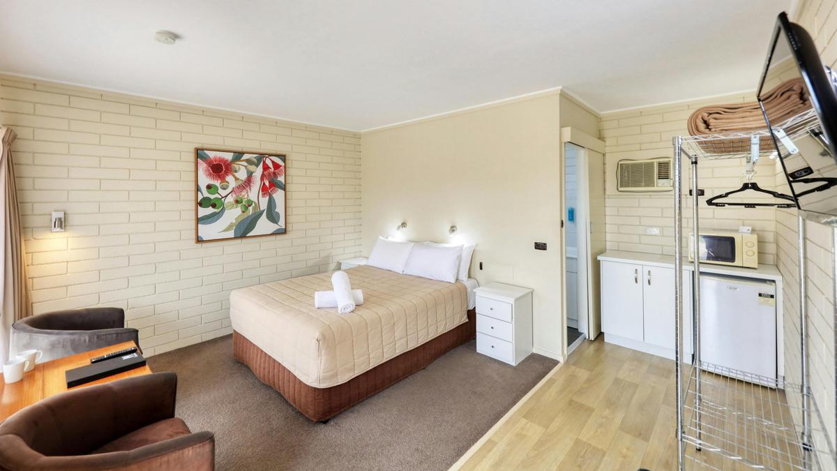 Queen Room
