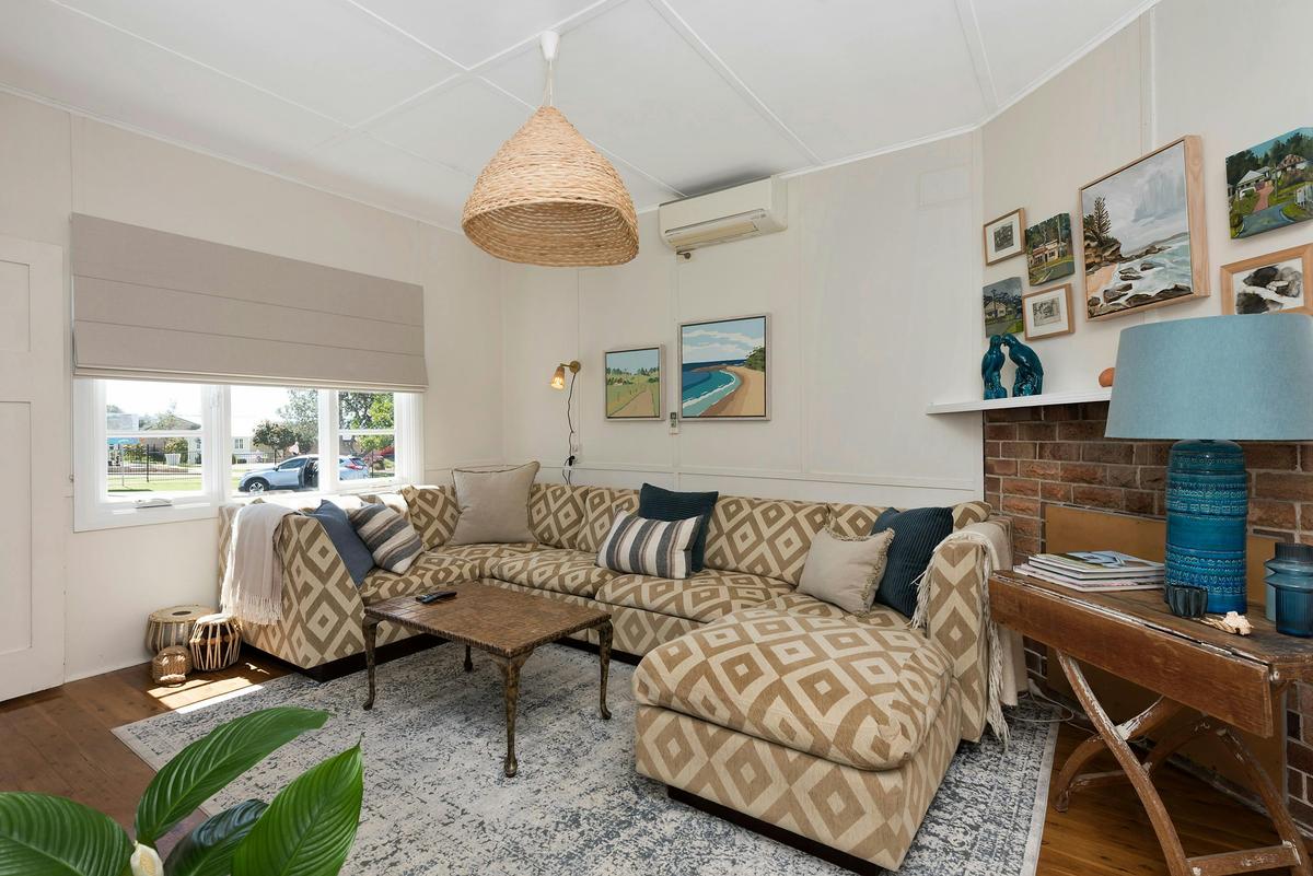 Open Plan Lounge with Smart TV