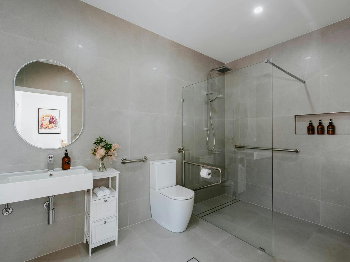 Accessible ensuite in Mudgee House