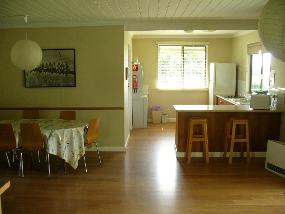 Bungalow Cottage