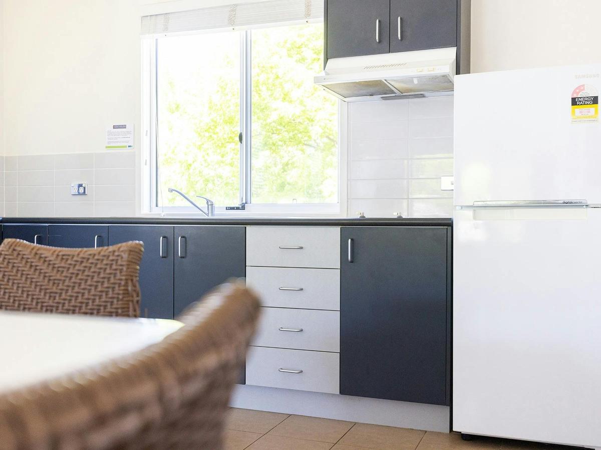 2 bedroom townhouse | Kitchen