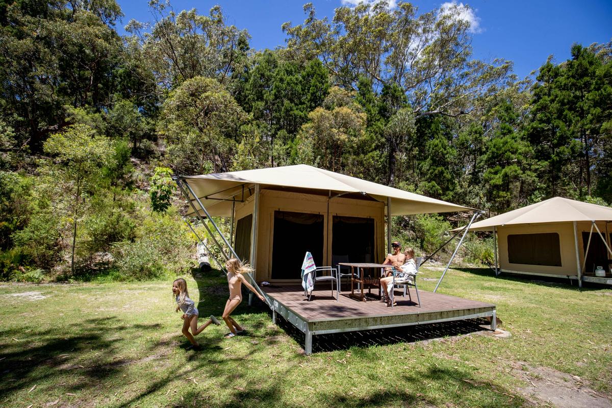 Minnie Water Holiday Park Safari Tent