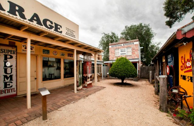 Fairfield City Museum Gallery