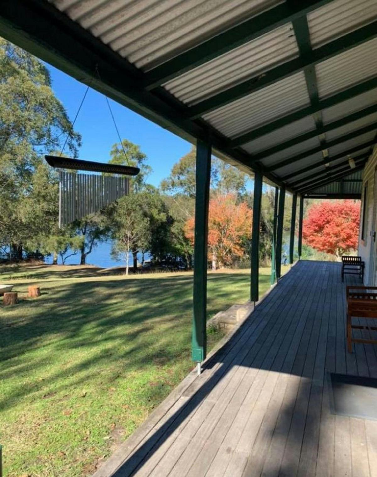 veranda