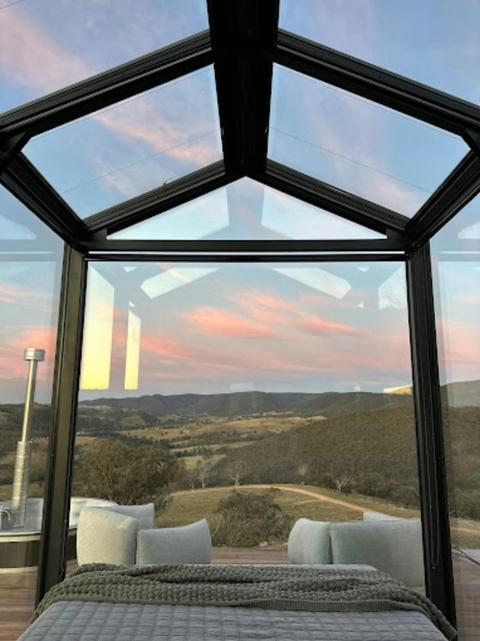 Oakhill Estate Glasshouse Cabins