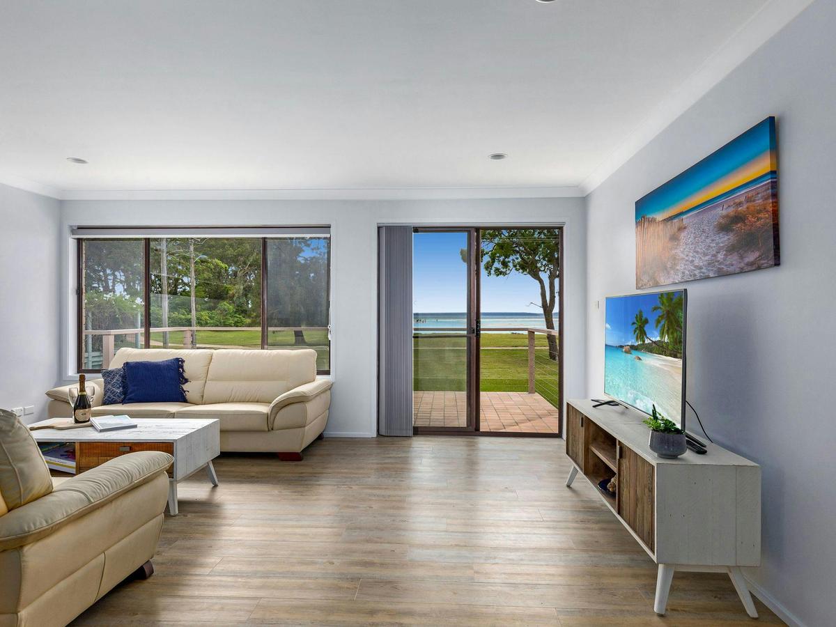 Moona Beach House