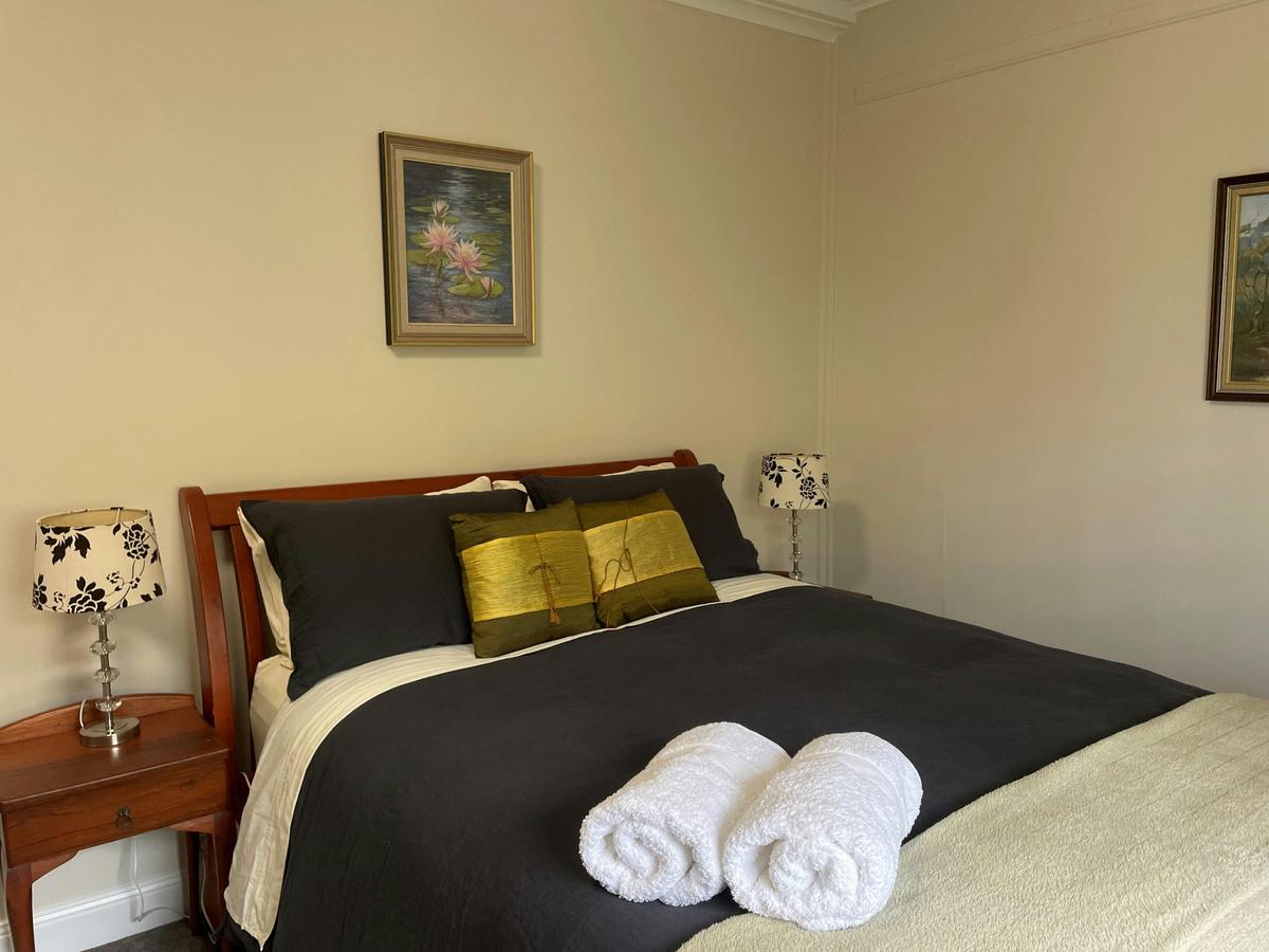 Bed 1