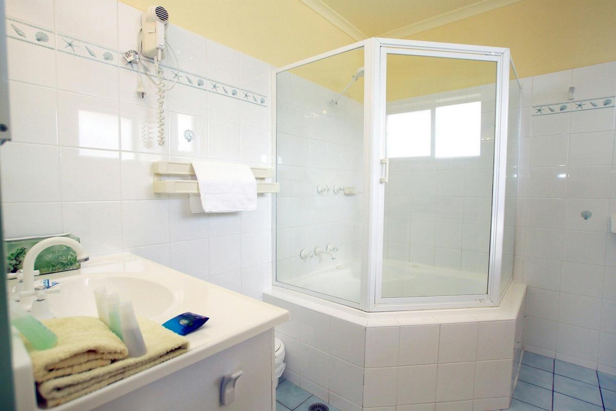 Bathroom of standard 2 bedroom