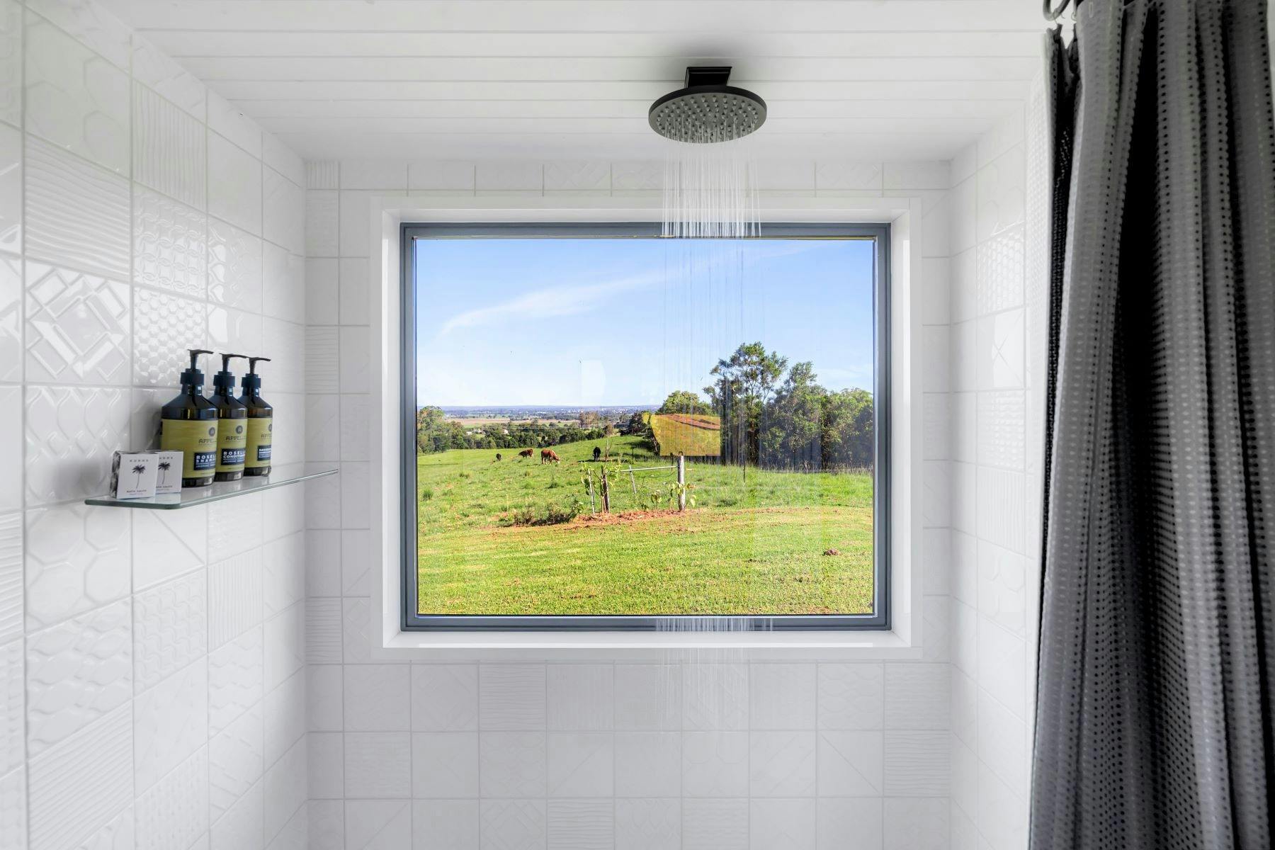 Moonsong - The luxurious surroundings ensure a romantic getaway.