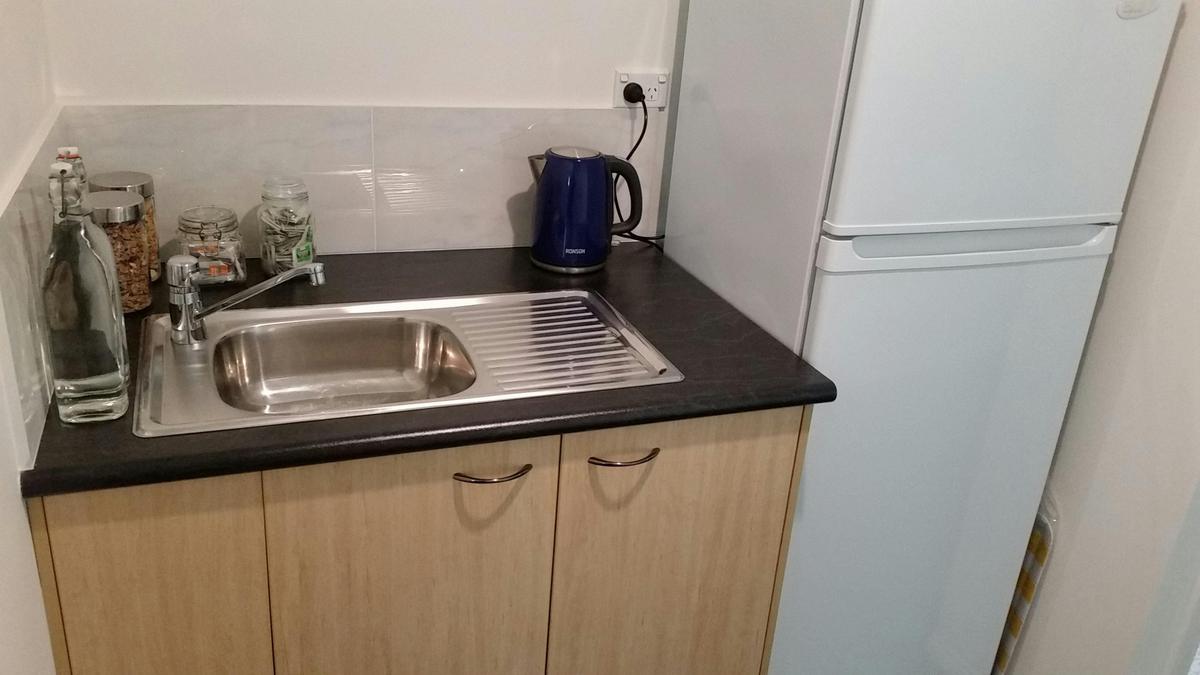 Well appointed kitchenette