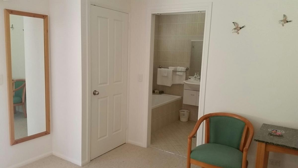 Ensuite bathroom with separate shower