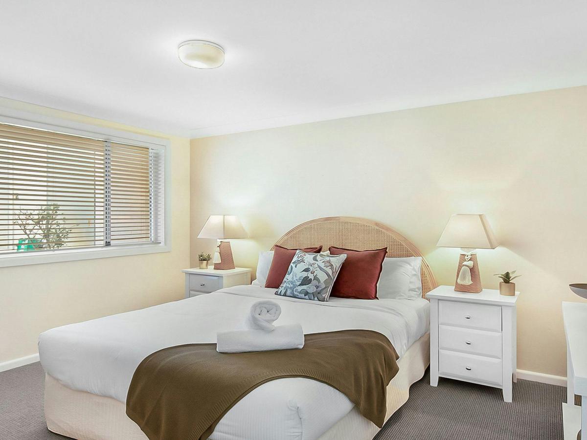 Ocean Blue Apartment Five