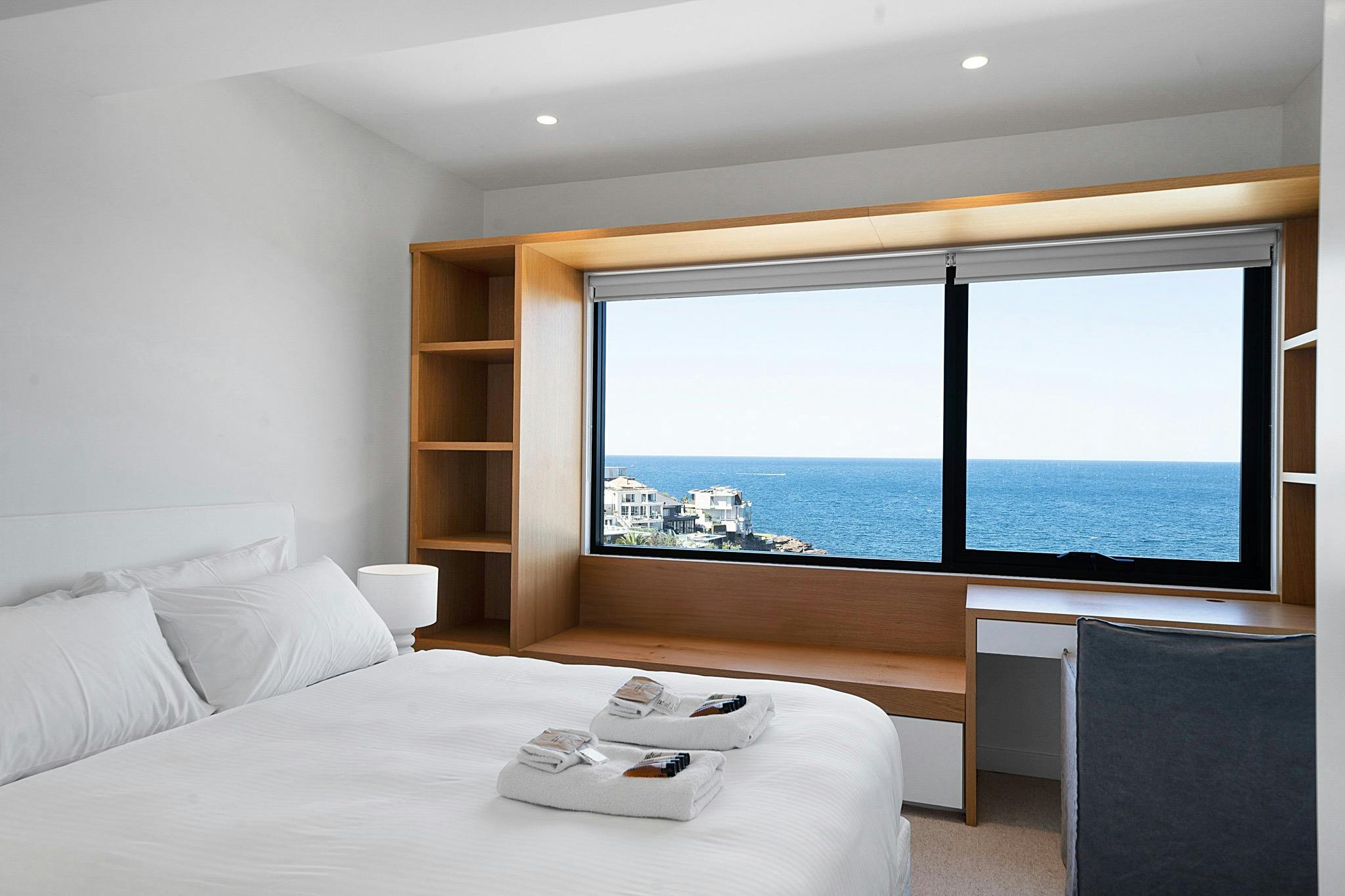 Discover the beauty and comfort of this coastal retreat, perfect for a relaxing getaway.