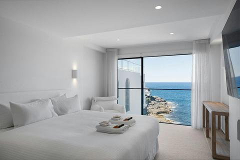 Waterfront House with Pool - South Coogee