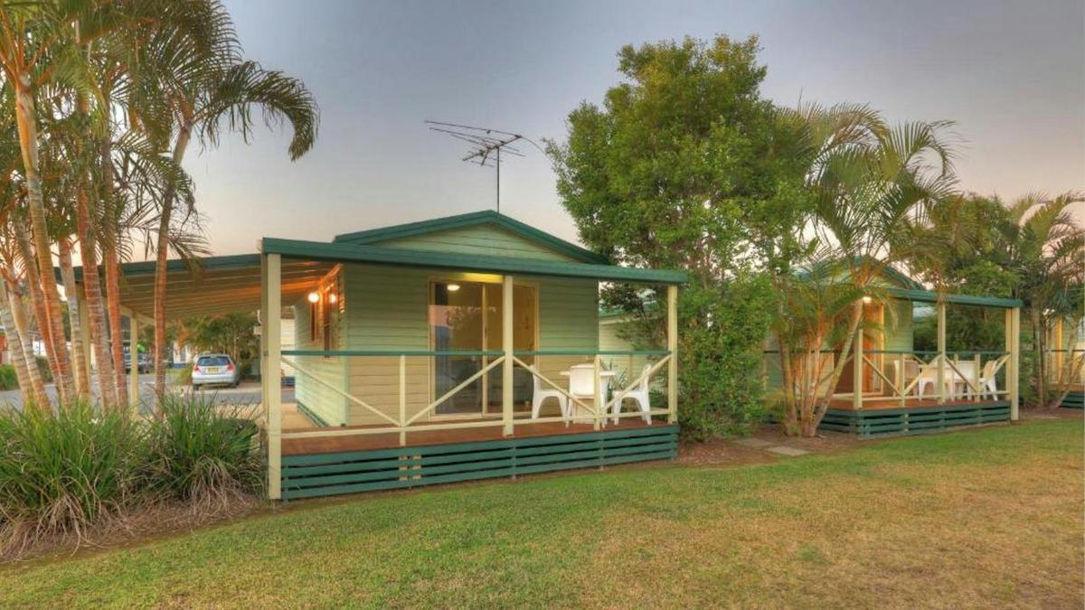 Riverview Cabin - External