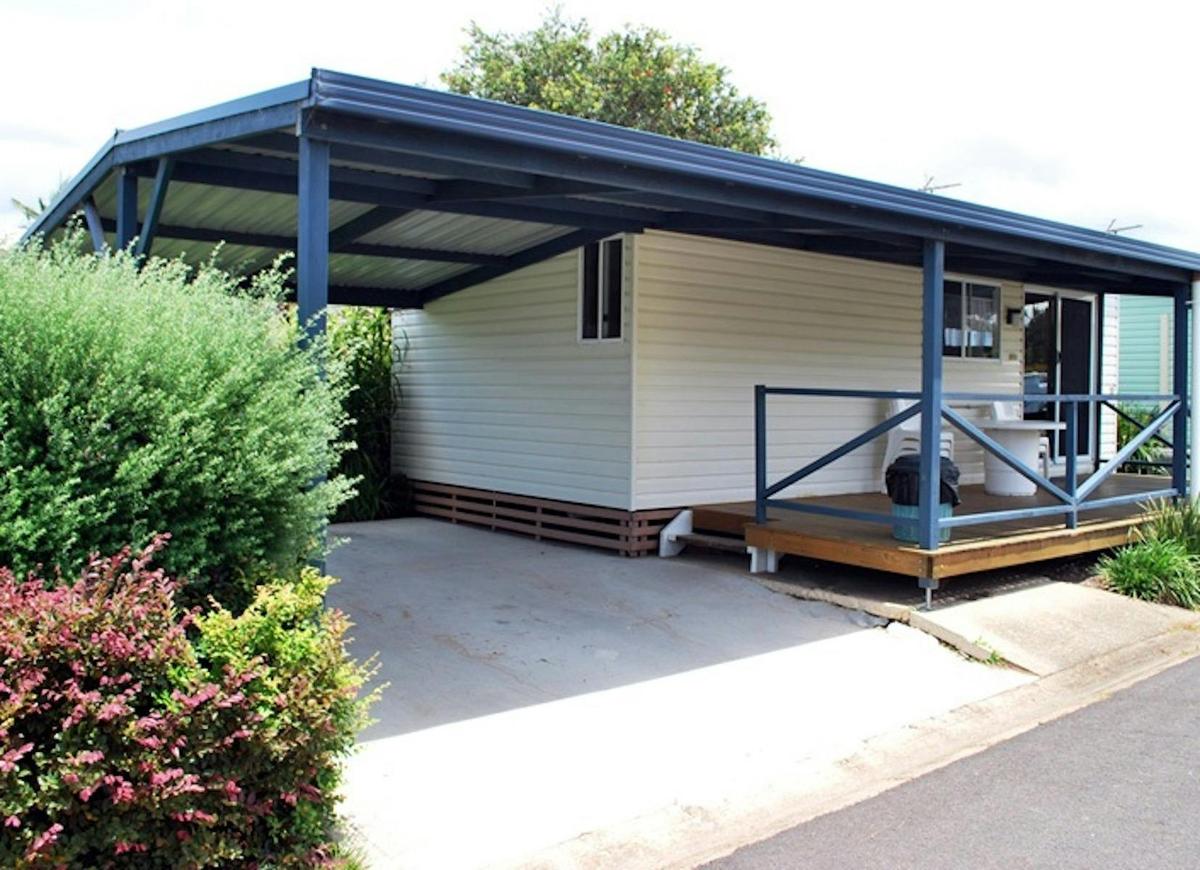 Gardenside Cabin - Exterior