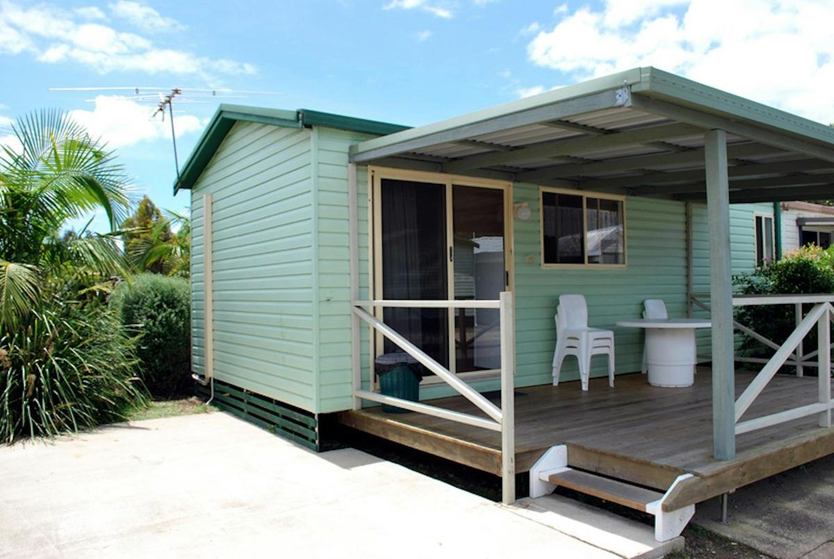 Park Cabin - Exterior
