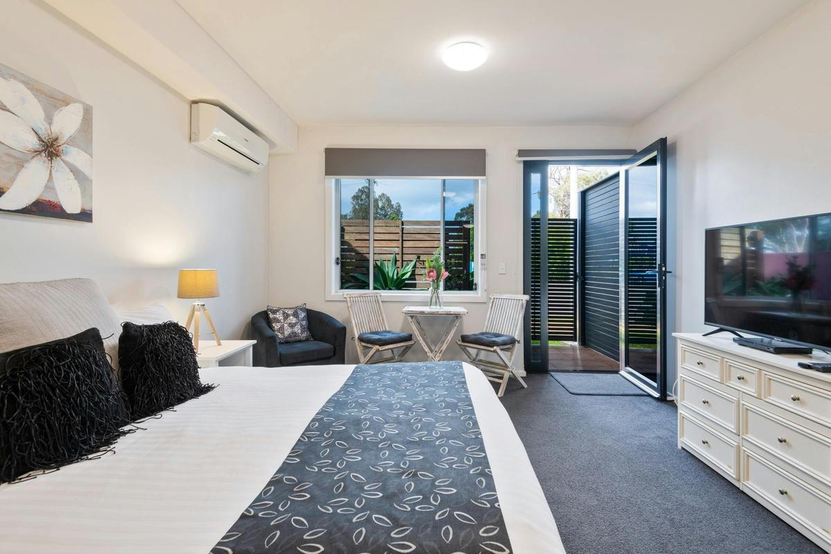 Studio Room with private courtyard