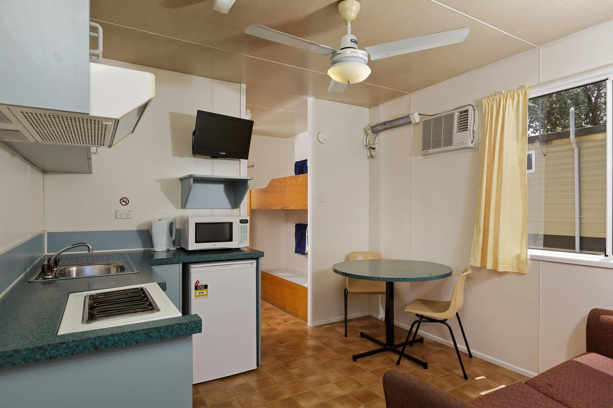 Budget Cabin (one bedroom)