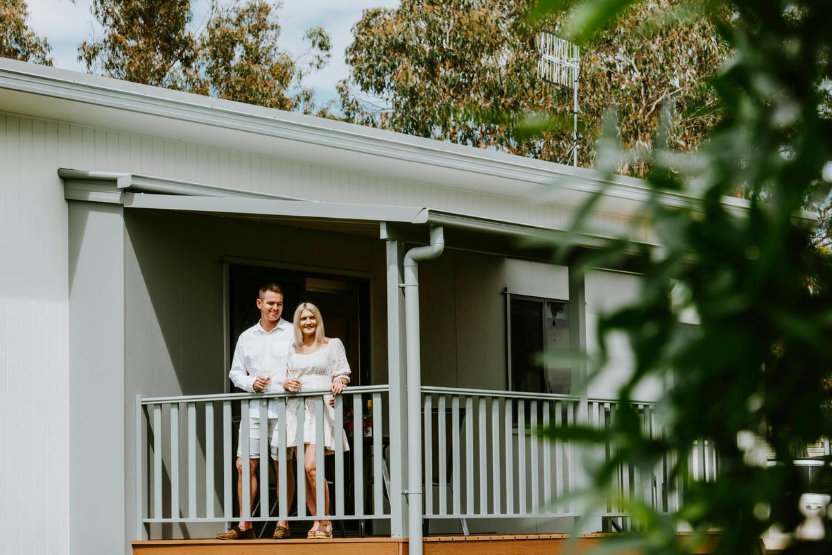 Deluxe Cabin (three bedroom)