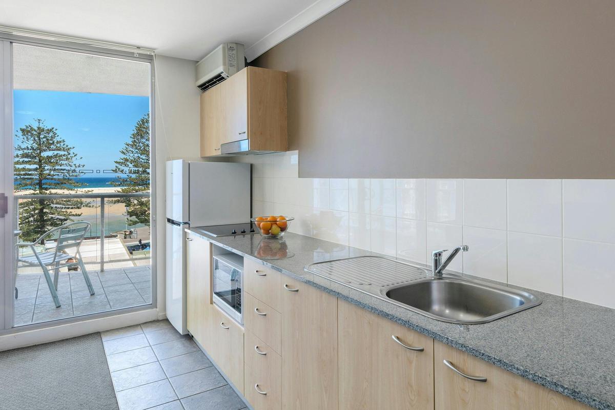 One Bedroom Apartment