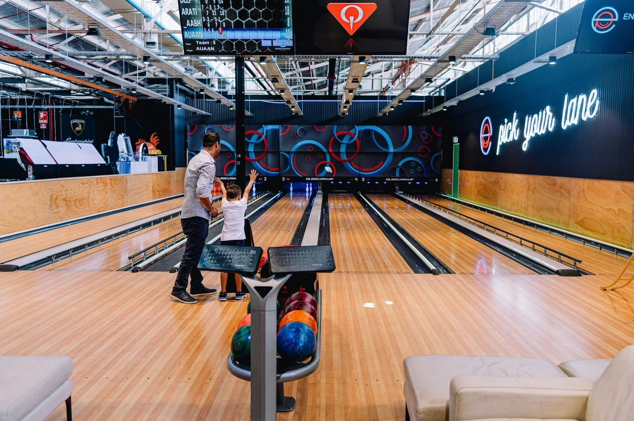 Ten Pin Bowling - 6 professional sized bowling lanes