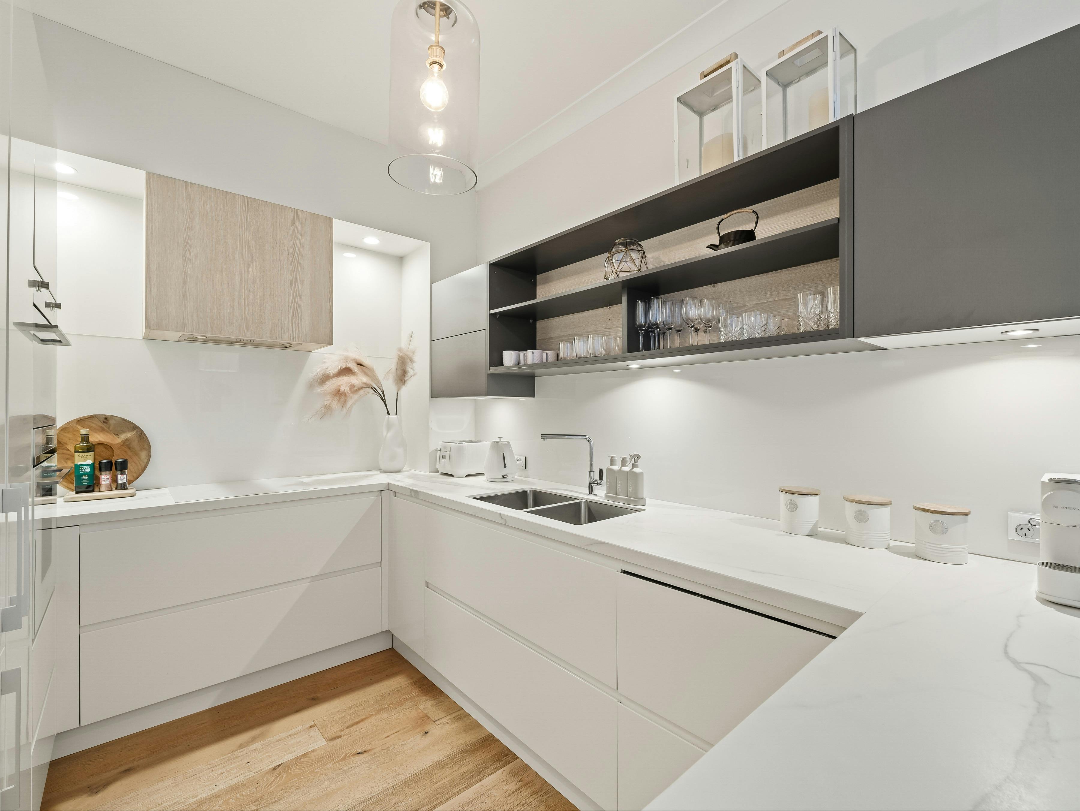 Cocos Apartment kitchen