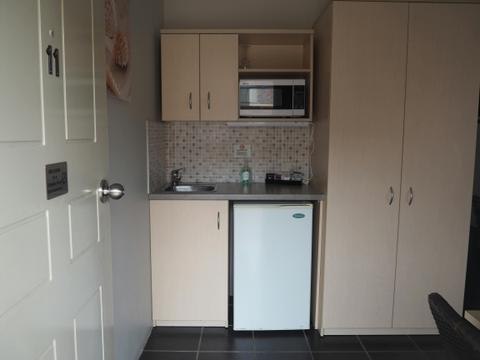 Queen Deluxe room - Kitchette