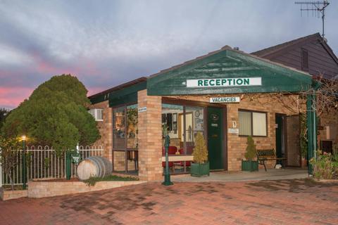 Ningana Motel
