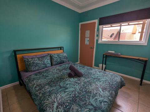 Queen room with ensuite