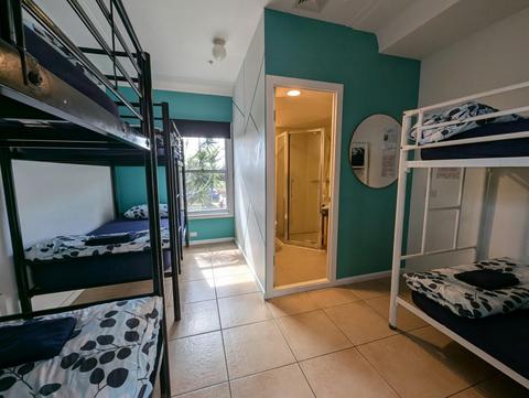 Multi-share Room