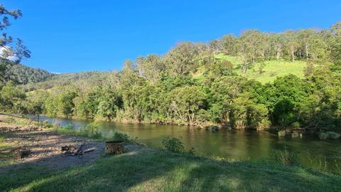 Oxley Riverside Campsites