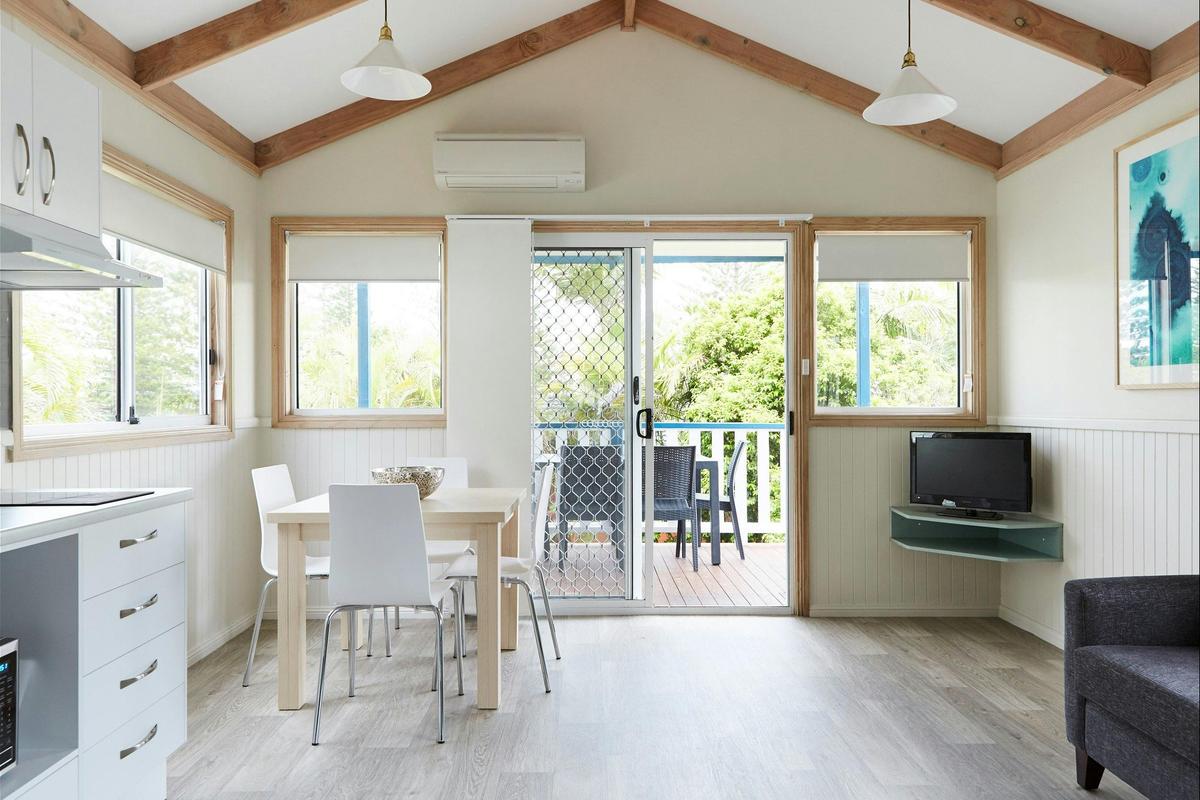 PMB_0617_PhotoUpdates