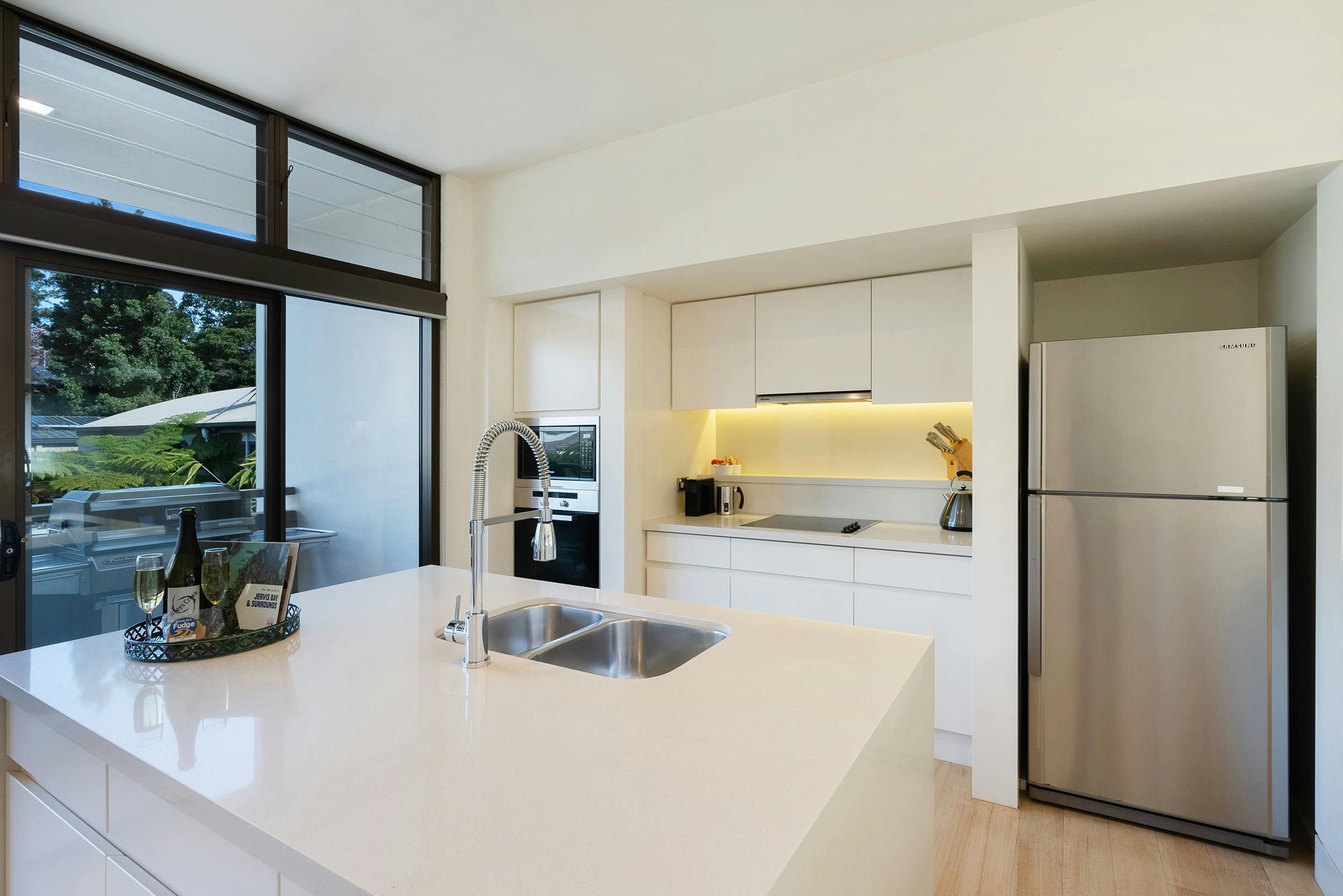 Palms at Piana, Photographer Russell Quinn