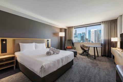 Executive Room, 1 Queen Bed, Darling Harbour View