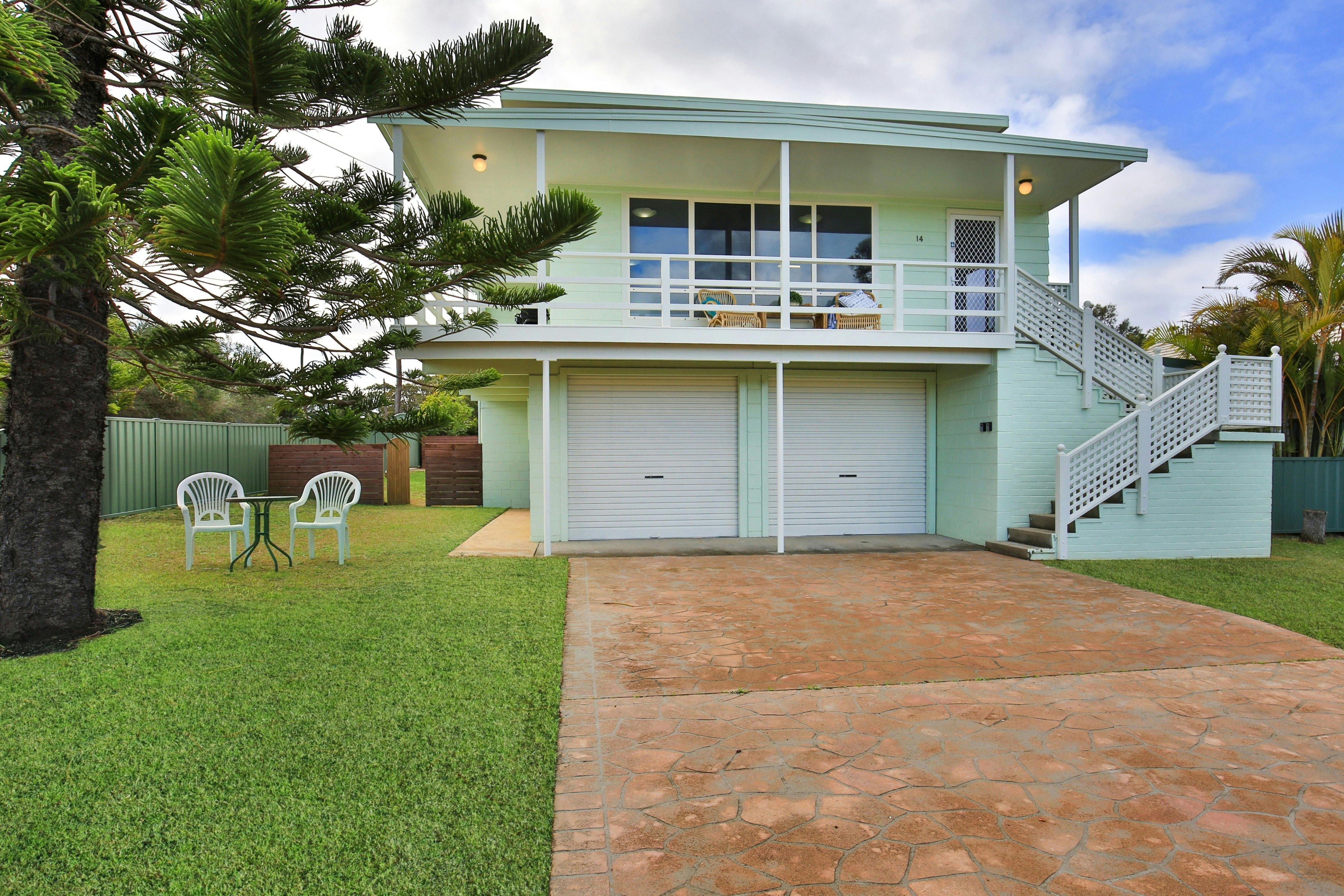 Palms culburra beach  external structure